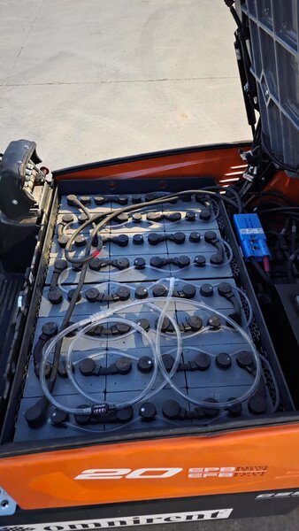 Electrostivuitor Doosan B20X-7 Plus 2to 4.75m triplex SS free lift48V 740Ah