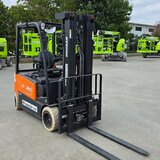 Electrostivuitor Doosan B20X-7 Plus 2to 4.75m triplex SS free lift48V 740Ah